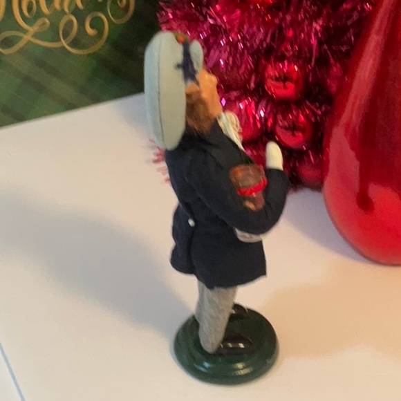 BYERS CHOICE DOLL 2004 NWOT - Picture 4 of 7